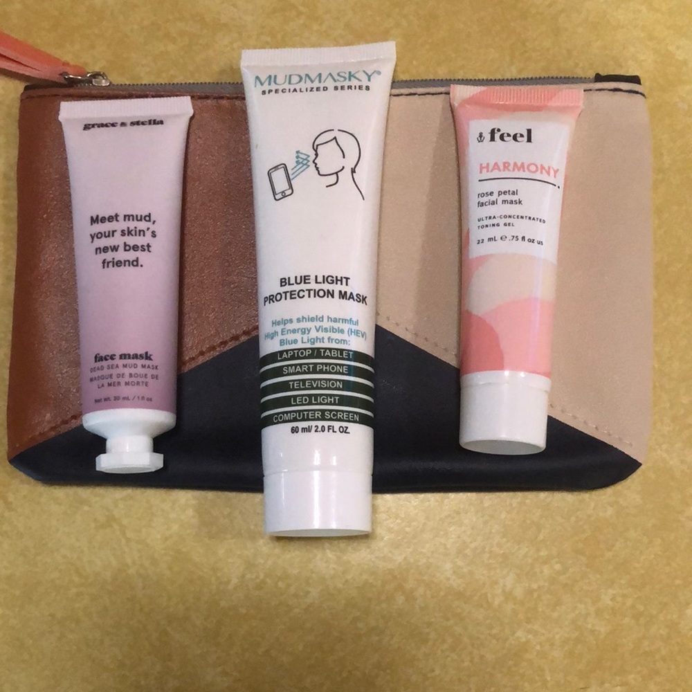 3 Piece Mask Bundle w/Makeup Bag